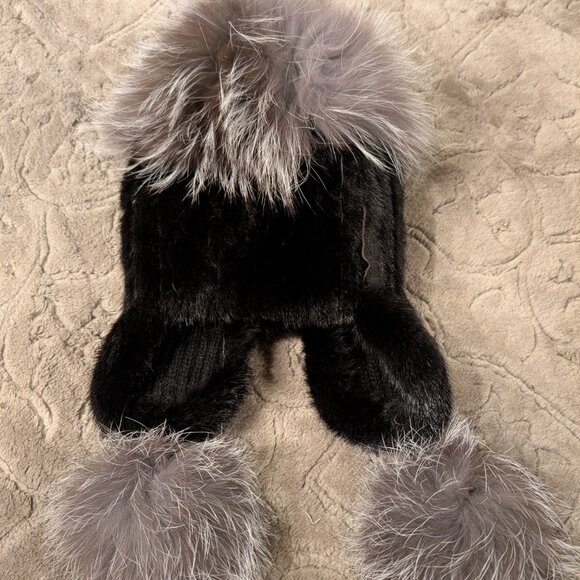Mink ans silver fox knitted winter hat - Picture 2 of 4